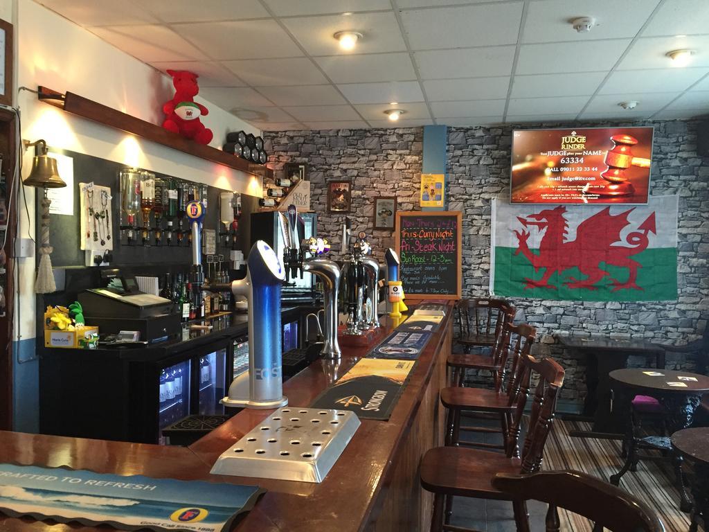 Stag & Pheasant Inn Carmel Extérieur photo