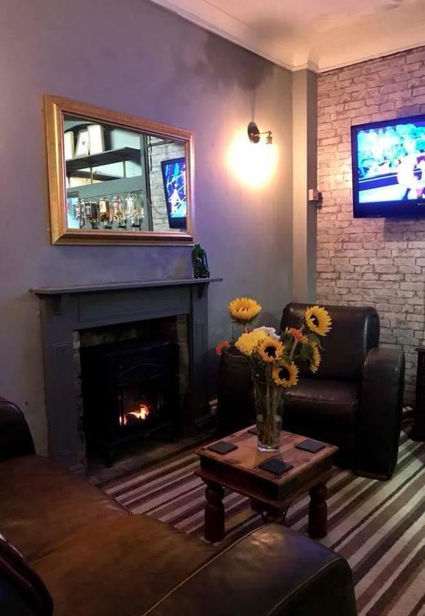 Stag & Pheasant Inn Carmel Extérieur photo